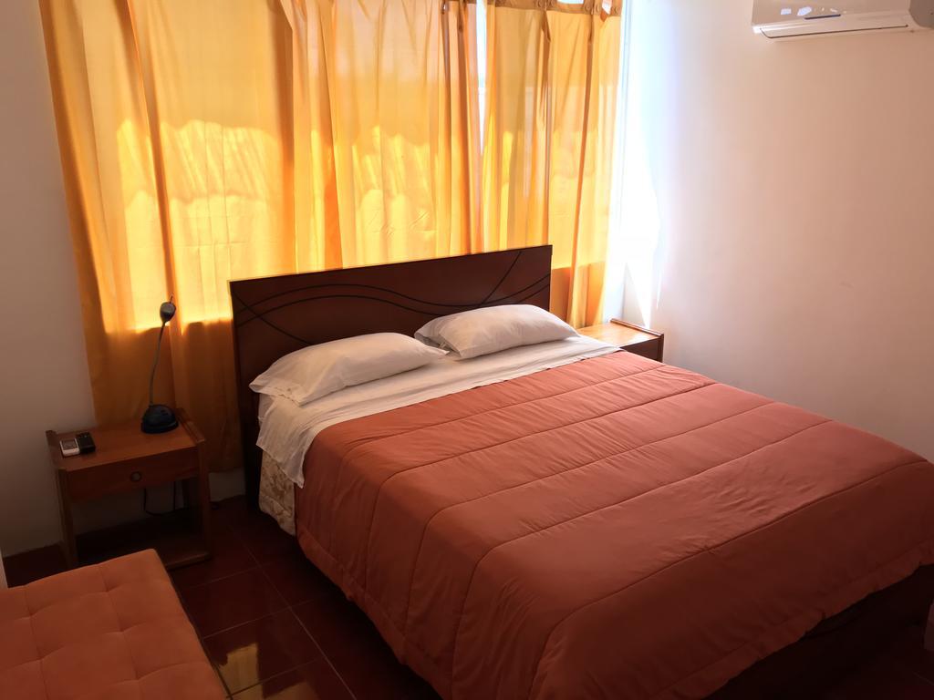 Hostal Muyuyo Puerto Ayora  Kültér fotó